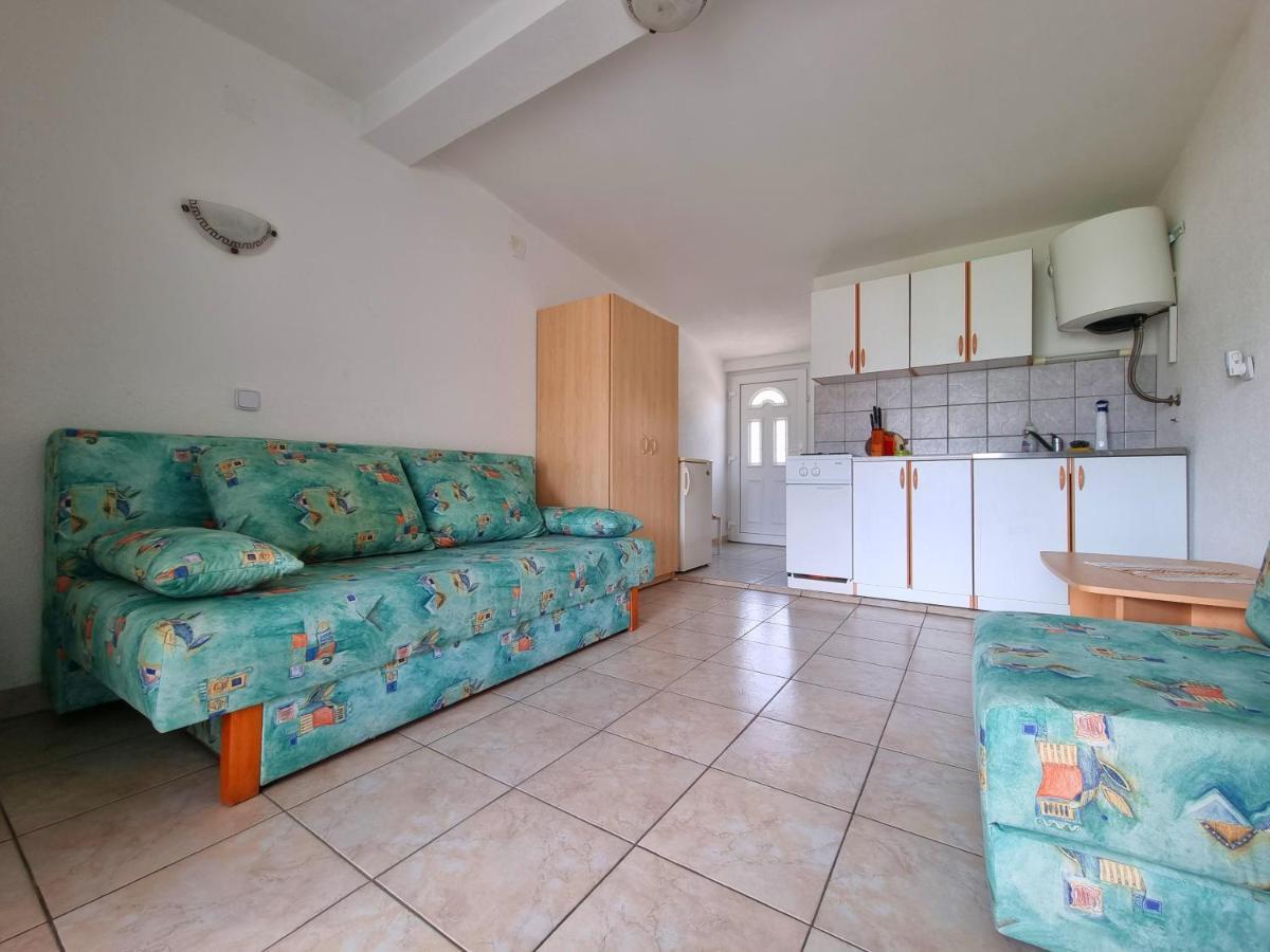 Apartments Seso Паг Екстер'єр фото